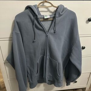 Aritzia TNA hoodie